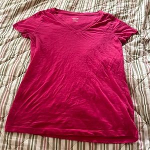 MOSSIMO size small t-shirt color pink